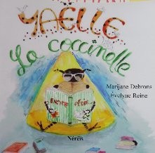 coccinelle, robe rouge à pastilles noires